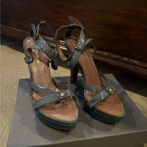 UGG Elegant Green Strappy Sandals